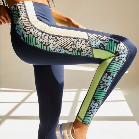 Free People Movement Remix Leggings, Size S - Picture 3 of 4